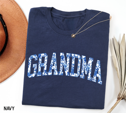 Toile Grandma Adult T-shirt